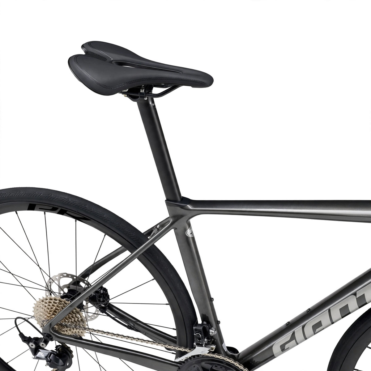 Maantiepyörä GIANT TCR Advanced 2 PC (2026) Stealth Chrome