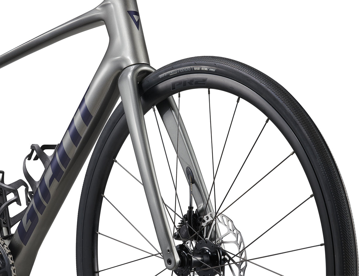 Maantiepyörä GIANT Defy Advanced 1, Charcoal/Milky Way