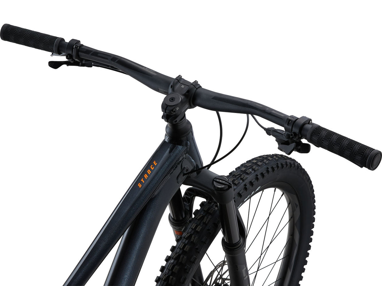 Maastopyörä GIANT Stance 29 1, Metallic Black