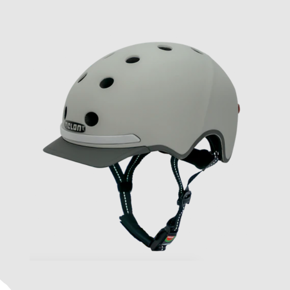 Hjälm MELON E-Series, Metropolis