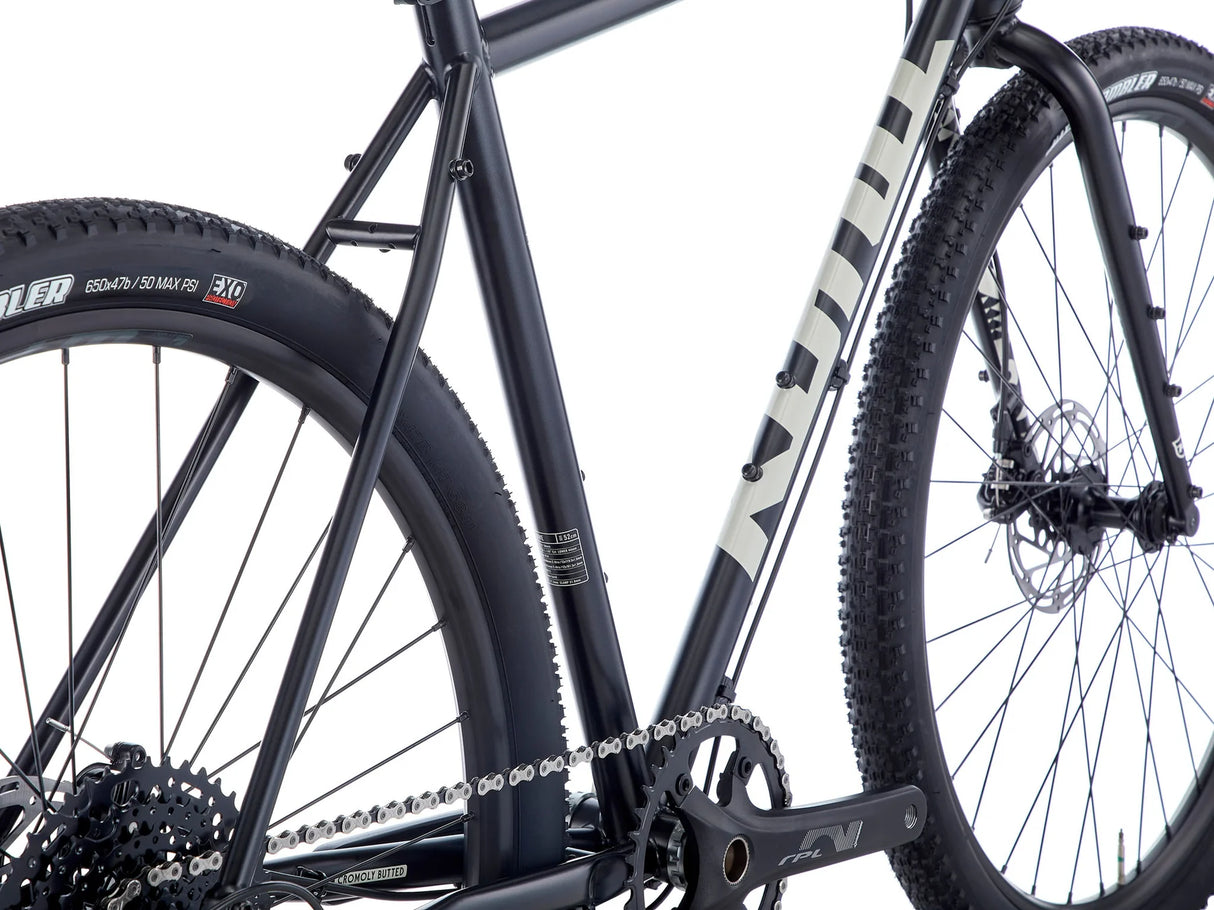 Gravelcykel KONA Rove, 27.5" Satin Metallic Black