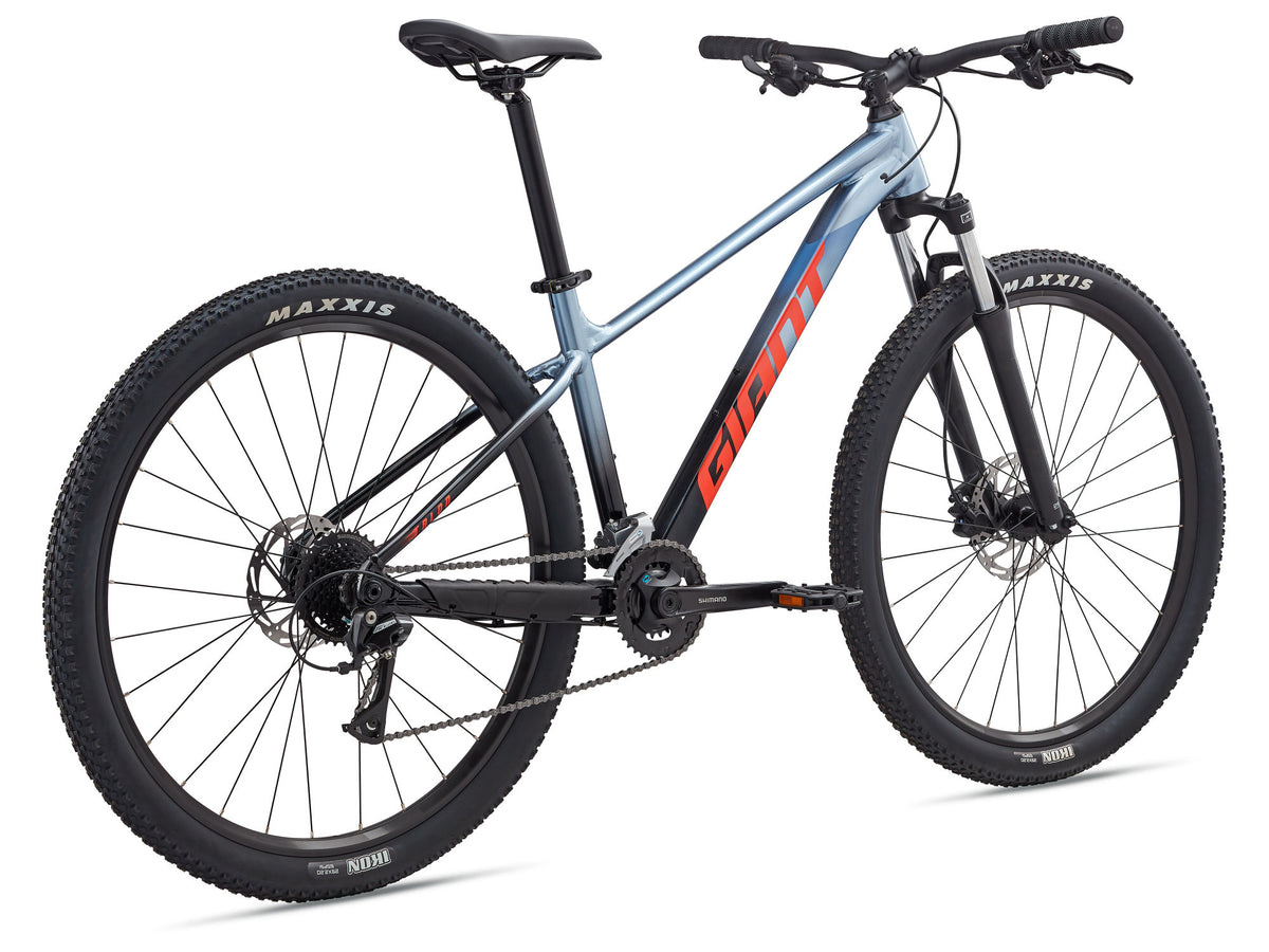 Polkupyörä GIANT Talon 3, 29" Frost Silver