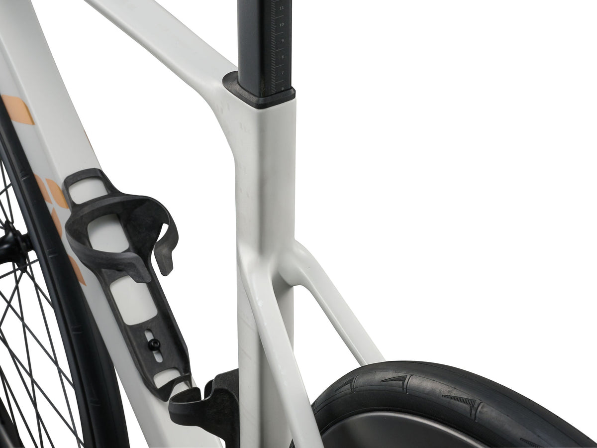 Damcykel LIV EnviLiv Advanced 1 (2027) Null White