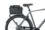 Cykelväska BASIL Miles Tarpaulin 8L, svart-orange