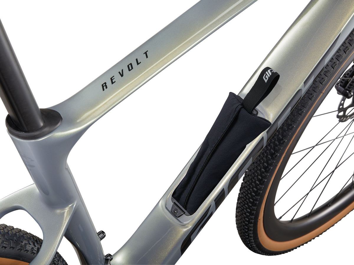 Gravelcykel GIANT Revolt Advanced 0, Aurora Noise
