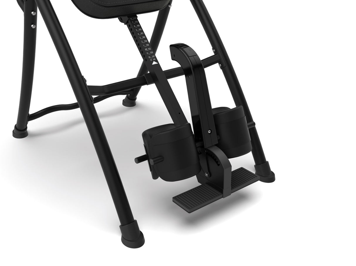 Inversionpenkki TOORX Inversion Bench