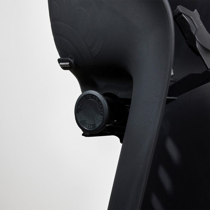 Barnstol för pakethållare URBAN IKI U-me Easy Fix, Bincho Black/Bincho Black