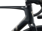 Landsvägscykel GIANT Defy Advanced 2 (2026) Abyss Black